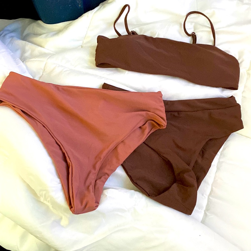 Bathing suit